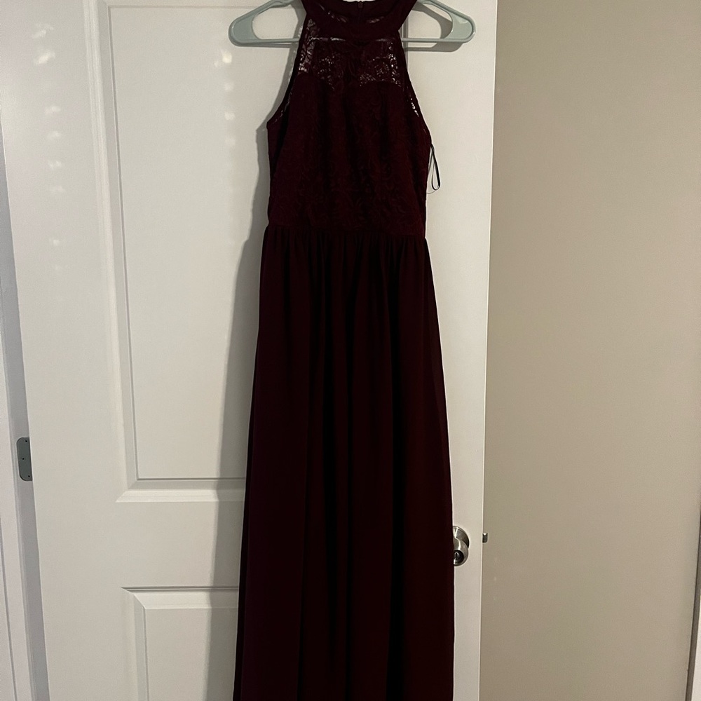 Elegant Burgundy Lace Dress